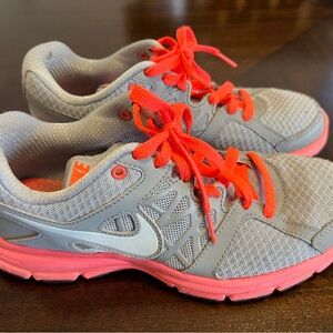 Nike Rentless 2 Shoes Size 9